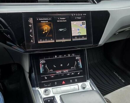 Серый Ауди E-Tron, объемом двигателя 0 л и пробегом 90 тыс. км за 36500 $, фото 38 на Automoto.ua