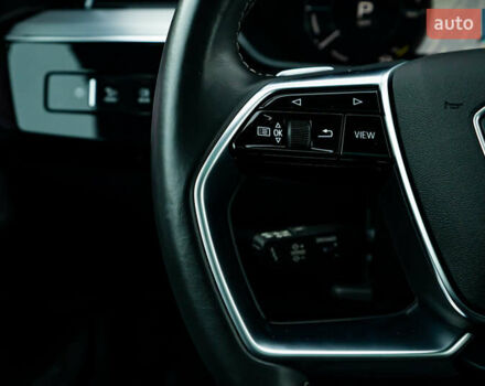 Сірий Ауді E-Tron, об'ємом двигуна 0 л та пробігом 82 тис. км за 39888 $, фото 87 на Automoto.ua