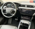 Серый Ауди E-Tron, объемом двигателя 0 л и пробегом 34 тыс. км за 33900 $, фото 8 на Automoto.ua