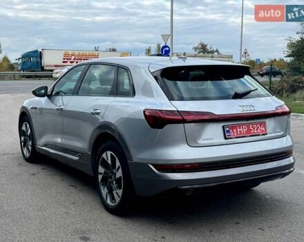 Ауди E-Tron 2020 в Киеве на Automoto.ua Серый Ауди E-Tron, объемом двигателя 0 л и пробегом 140 тыс. км за 29500 $, фото 5 на Automoto.ua