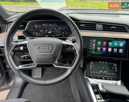 Серый Ауди E-Tron, объемом двигателя 0 л и пробегом 58 тыс. км за 37000 $, фото 40 на Automoto.ua