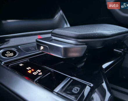 Ауди E-Tron 2020 в Житомире на Automoto.ua Серый Ауди E-Tron, объемом двигателя 0 л и пробегом 169 тыс. км за 22899 $, фото 38 на Automoto.ua