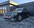 Серый Ауди E-Tron, объемом двигателя 0 л и пробегом 99 тыс. км за 31990 $, фото 29 на Automoto.ua