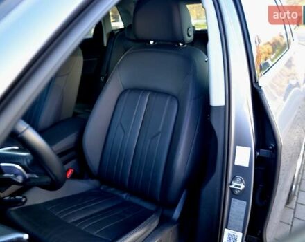 Серый Ауди E-Tron, объемом двигателя 0 л и пробегом 125 тыс. км за 23800 $, фото 115 на Automoto.ua