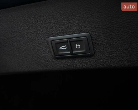 Сірий Ауді E-Tron, об'ємом двигуна 0 л та пробігом 82 тис. км за 39888 $, фото 71 на Automoto.ua