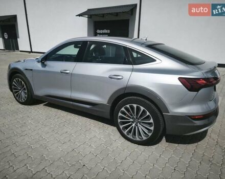 Сірий Ауді E-Tron, об'ємом двигуна 0 л та пробігом 70 тис. км за 34500 $, фото 54 на Automoto.ua