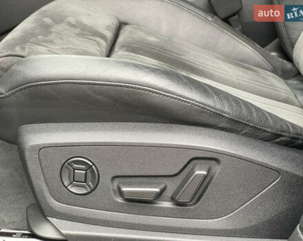 Серый Ауди E-Tron, объемом двигателя 0 л и пробегом 90 тыс. км за 34490 $, фото 13 на Automoto.ua