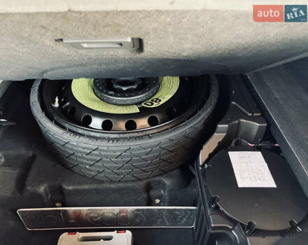 Серый Ауди E-Tron, объемом двигателя 0 л и пробегом 60 тыс. км за 41999 $, фото 37 на Automoto.ua