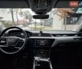 Серый Ауди E-Tron, объемом двигателя 0 л и пробегом 112 тыс. км за 27600 $, фото 10 на Automoto.ua