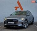 Серый Ауди E-Tron, объемом двигателя 0 л и пробегом 32 тыс. км за 35490 $, фото 1 на Automoto.ua