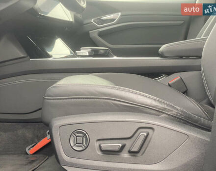 Ауди E-Tron 2020 в Луцке на Automoto.ua Серый Ауди E-Tron, объемом двигателя 0 л и пробегом 128 тыс. км за 25000 $, фото 25 на Automoto.ua