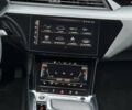 Серый Ауди E-Tron, объемом двигателя 0 л и пробегом 109 тыс. км за 30900 $, фото 30 на Automoto.ua