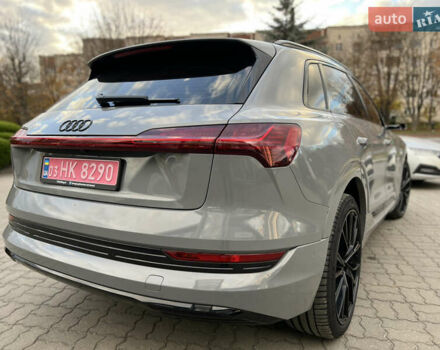 Ауди E-Tron 2020 в Луцке на Automoto.ua Серый Ауди E-Tron, объемом двигателя 0 л и пробегом 104 тыс. км за 33000 $, фото 12 на Automoto.ua