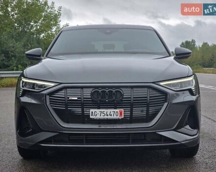 Серый Ауди E-Tron, объемом двигателя 0 л и пробегом 71 тыс. км за 33999 $, фото 13 на Automoto.ua