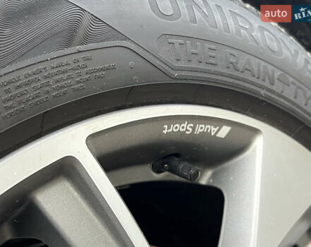 Сірий Ауді E-Tron, об'ємом двигуна 0 л та пробігом 143 тис. км за 30800 $, фото 9 на Automoto.ua