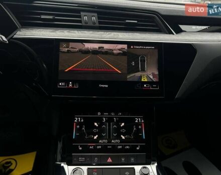 Сірий Ауді E-Tron, об'ємом двигуна 0 л та пробігом 96 тис. км за 29000 $, фото 20 на Automoto.ua