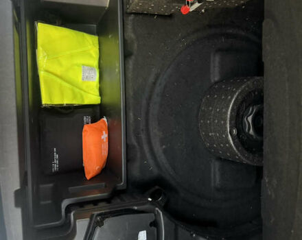 Сірий Ауді E-Tron, об'ємом двигуна 0 л та пробігом 140 тис. км за 37000 $, фото 63 на Automoto.ua