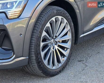 Сірий Ауді E-Tron, об'ємом двигуна 0 л та пробігом 67 тис. км за 37999 $, фото 18 на Automoto.ua