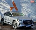 Серый Ауди E-Tron, объемом двигателя 0 л и пробегом 12 тыс. км за 31990 $, фото 13 на Automoto.ua