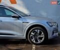 Серый Ауди E-Tron, объемом двигателя 0 л и пробегом 12 тыс. км за 31990 $, фото 19 на Automoto.ua