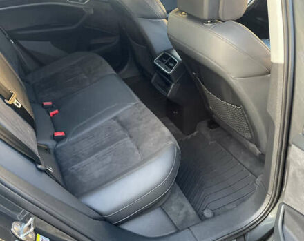 Сірий Ауді E-Tron, об'ємом двигуна 0 л та пробігом 153 тис. км за 28999 $, фото 20 на Automoto.ua