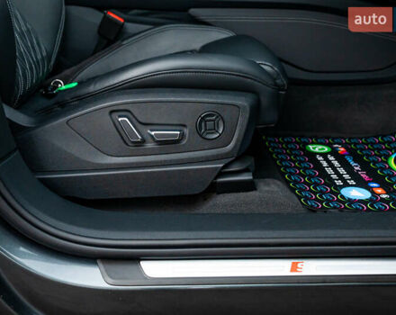 Сірий Ауді E-Tron, об'ємом двигуна 0 л та пробігом 82 тис. км за 39888 $, фото 54 на Automoto.ua