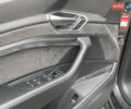 Серый Ауди E-Tron, объемом двигателя 0 л и пробегом 90 тыс. км за 34490 $, фото 12 на Automoto.ua