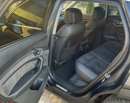 Сірий Ауді E-Tron, об'ємом двигуна 0 л та пробігом 153 тис. км за 28999 $, фото 26 на Automoto.ua