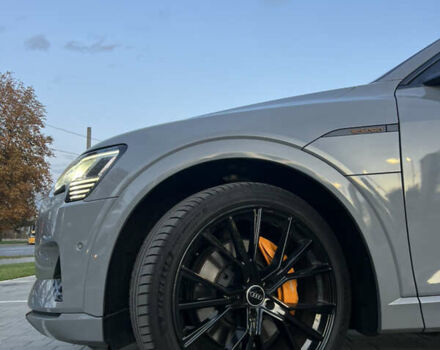 Сірий Ауді E-Tron, об'ємом двигуна 0 л та пробігом 104 тис. км за 32500 $, фото 10 на Automoto.ua