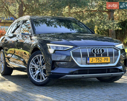 Серый Ауди E-Tron, объемом двигателя 0 л и пробегом 117 тыс. км за 28990 $, фото 4 на Automoto.ua