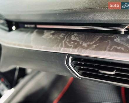 Серый Ауди E-Tron, объемом двигателя 0 л и пробегом 60 тыс. км за 41999 $, фото 14 на Automoto.ua