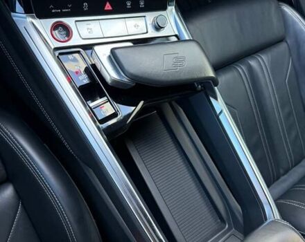 Серый Ауди E-Tron, объемом двигателя 0 л и пробегом 41 тыс. км за 44990 $, фото 48 на Automoto.ua