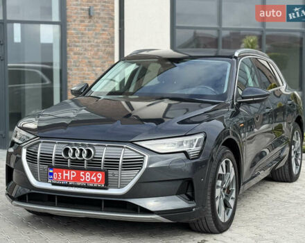 Ауди E-Tron 2020 в Тернополе на Automoto.ua Серый Ауди E-Tron, объемом двигателя 0 л и пробегом 126 тыс. км за 23900 $, фото 37 на Automoto.ua