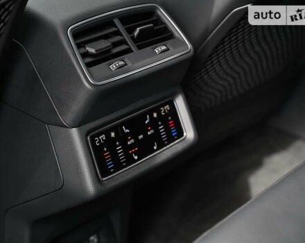 Серый Ауди E-Tron, объемом двигателя 0 л и пробегом 62 тыс. км за 43500 $, фото 6 на Automoto.ua