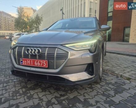 Ауди E-Tron 2020 в Хмельницком на Automoto.ua Серый Ауди E-Tron, объемом двигателя 0 л и пробегом 146 тыс. км за 22700 $, фото 22 на Automoto.ua