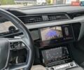 Серый Ауди E-Tron, объемом двигателя 0 л и пробегом 82 тыс. км за 32500 $, фото 25 на Automoto.ua