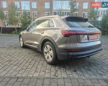 Ауди E-Tron 2020 в Хмельницком на Automoto.ua Серый Ауди E-Tron, объемом двигателя 0 л и пробегом 146 тыс. км за 22700 $, фото 9 на Automoto.ua
