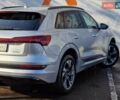 Серый Ауди E-Tron, объемом двигателя 0 л и пробегом 12 тыс. км за 31990 $, фото 32 на Automoto.ua