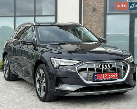 Ауди E-Tron 2020 в Тернополе на Automoto.ua Серый Ауди E-Tron, объемом двигателя 0 л и пробегом 126 тыс. км за 23900 $, фото 19 на Automoto.ua