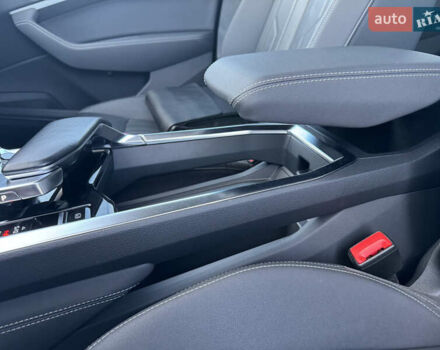 Серый Ауди E-Tron, объемом двигателя 0 л и пробегом 169 тыс. км за 26000 $, фото 13 на Automoto.ua