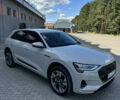Сірий Ауді E-Tron, об'ємом двигуна 0 л та пробігом 89 тис. км за 32500 $, фото 1 на Automoto.ua