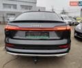 Серый Ауди E-Tron, объемом двигателя 0 л и пробегом 169 тыс. км за 33999 $, фото 5 на Automoto.ua