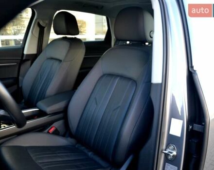 Серый Ауди E-Tron, объемом двигателя 0 л и пробегом 125 тыс. км за 23800 $, фото 114 на Automoto.ua