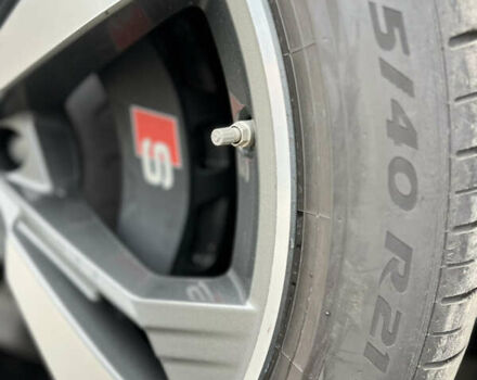 Серый Ауди E-Tron, объемом двигателя 0 л и пробегом 41 тыс. км за 44990 $, фото 18 на Automoto.ua