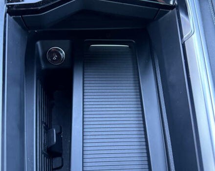 Ауді E-Tron 2020 у Києві на Automoto.ua Сірий Ауді E-Tron, об'ємом двигуна 0 л та пробігом 51 тис. км за 32000 $, фото 30 на Automoto.ua