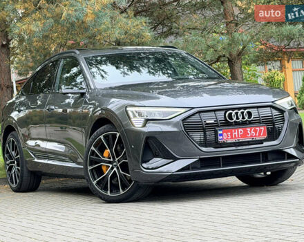 Ауді E-Tron 2020 у Дрогобичі на Automoto.ua Сірий Ауді E-Tron, об'ємом двигуна 0 л та пробігом 160 тис. км за 33900 $, фото 5 на Automoto.ua