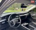 Серый Ауди E-Tron, объемом двигателя 0 л и пробегом 88 тыс. км за 28500 $, фото 9 на Automoto.ua