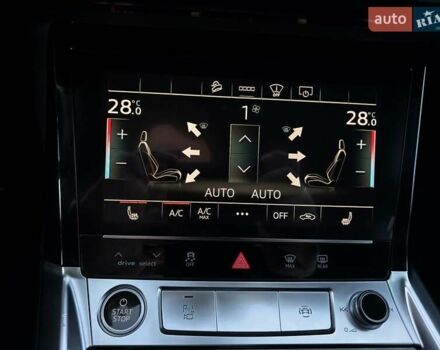 Серый Ауди E-Tron, объемом двигателя 0 л и пробегом 99 тыс. км за 31990 $, фото 73 на Automoto.ua