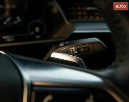 Сірий Ауді E-Tron, об'ємом двигуна 0 л та пробігом 112 тис. км за 34300 $, фото 60 на Automoto.ua