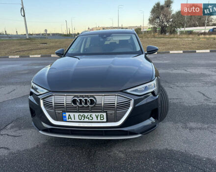 Серый Ауди E-Tron, объемом двигателя 0 л и пробегом 169 тыс. км за 26000 $, фото 1 на Automoto.ua